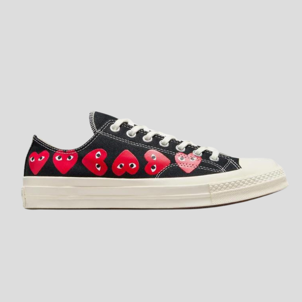 Low Cut Shoe Features Heart Eye Graphics Eye Logo Sneaker ICETIME LUXE