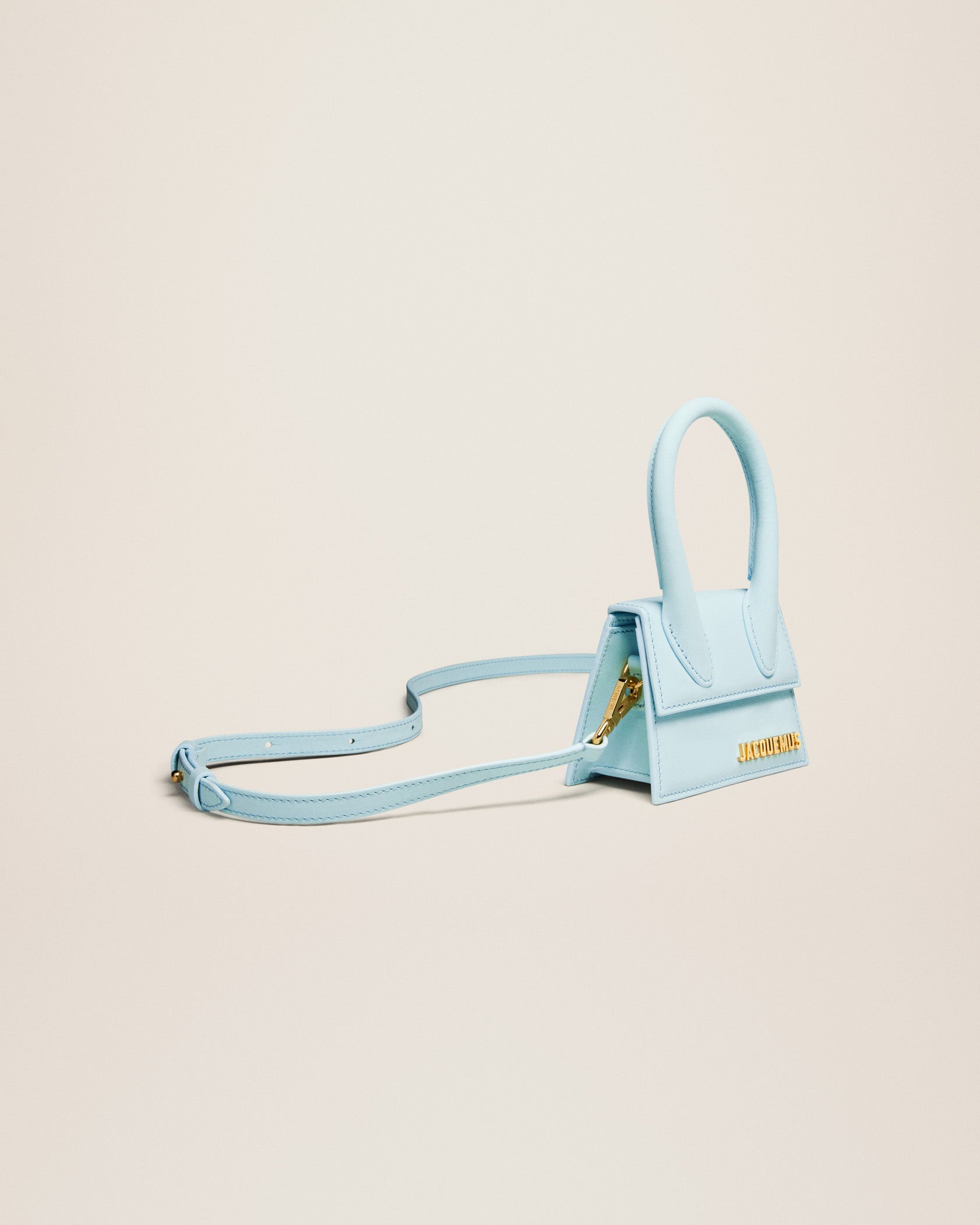 JACQUEMUS ライトブルー ミニショルダーバッグ Jacquemus Le Chiquito Mini Bag | Blue | FARFETCH